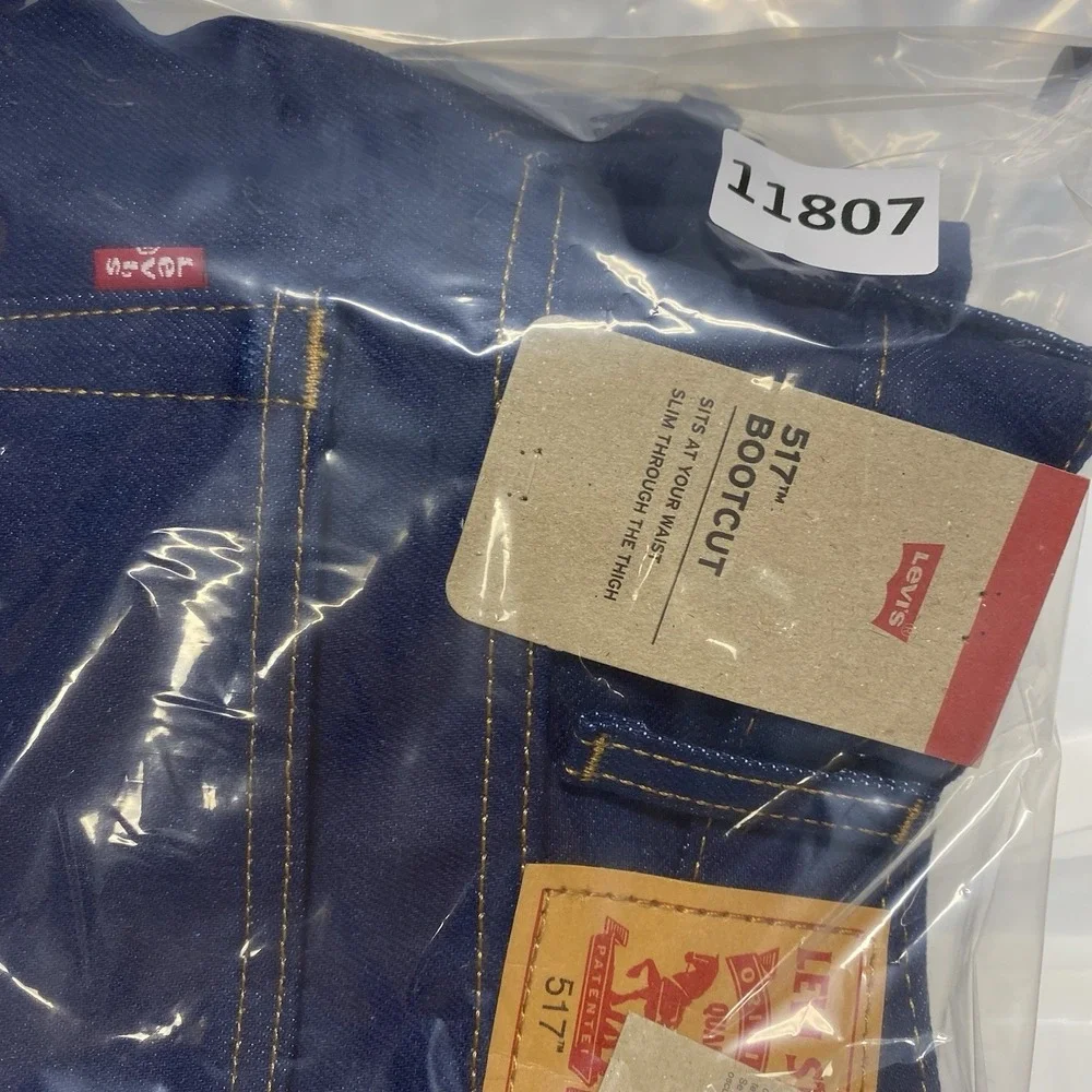 Levis Jeans Mens 32x32 Blue Denim 517 Bootcut Dark Wash Western Cowboy Rodeo